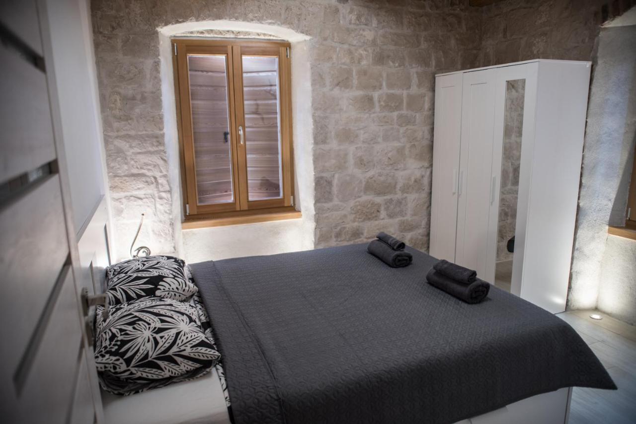 Limestone Heritage House Trogir Luaran gambar