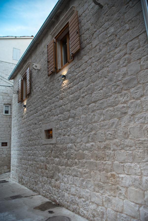 Limestone Heritage House Trogir Luaran gambar