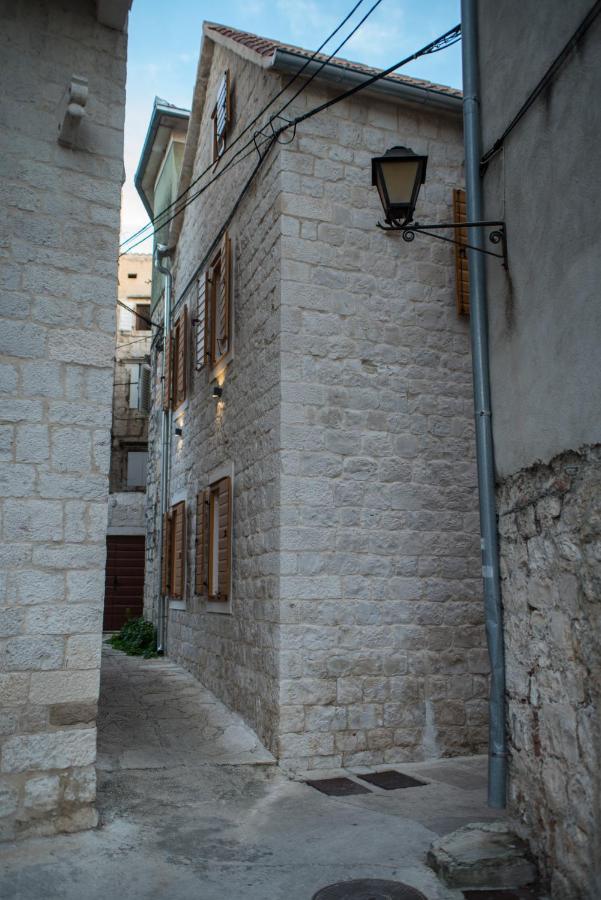 Limestone Heritage House Trogir Luaran gambar